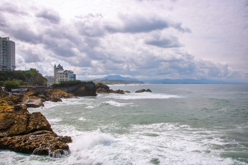 Fototapeta na wymiar coastline of of Biarritz