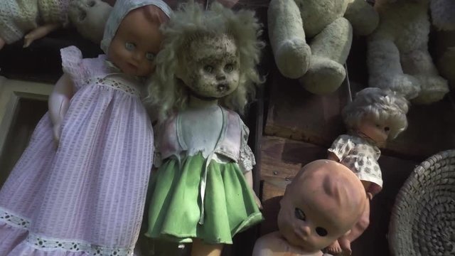 Creepy dolls 03