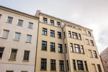 Fototapeta na wymiar big apartment complex in berlin