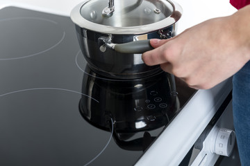 cooking on the induction cooker