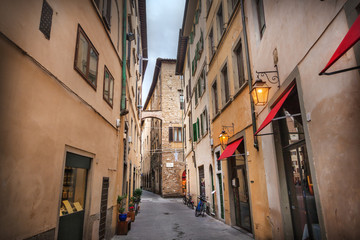 Fototapeta na wymiar Street in Florence, Italy