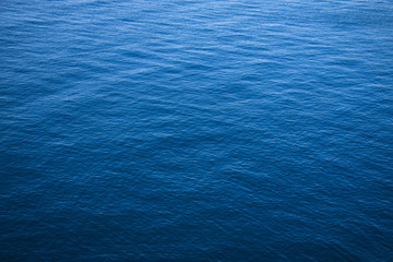 Naklejka premium The surface of the blue sea.
