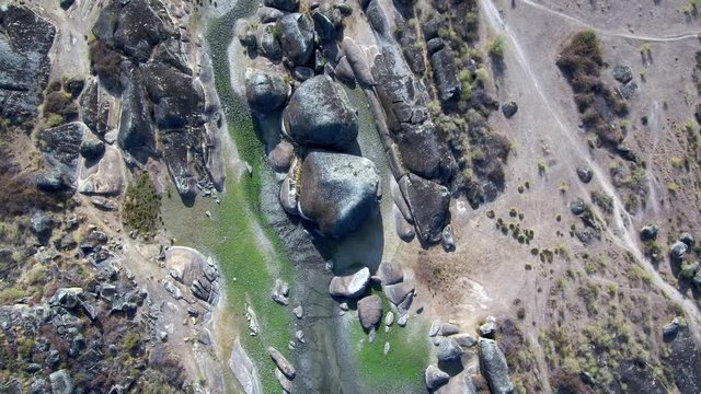 Los Barruecos (Caceres) Paraje natural en Malpartida de Caceres (Extremadura, Espa&ntilde;a) Video aereo con Drone