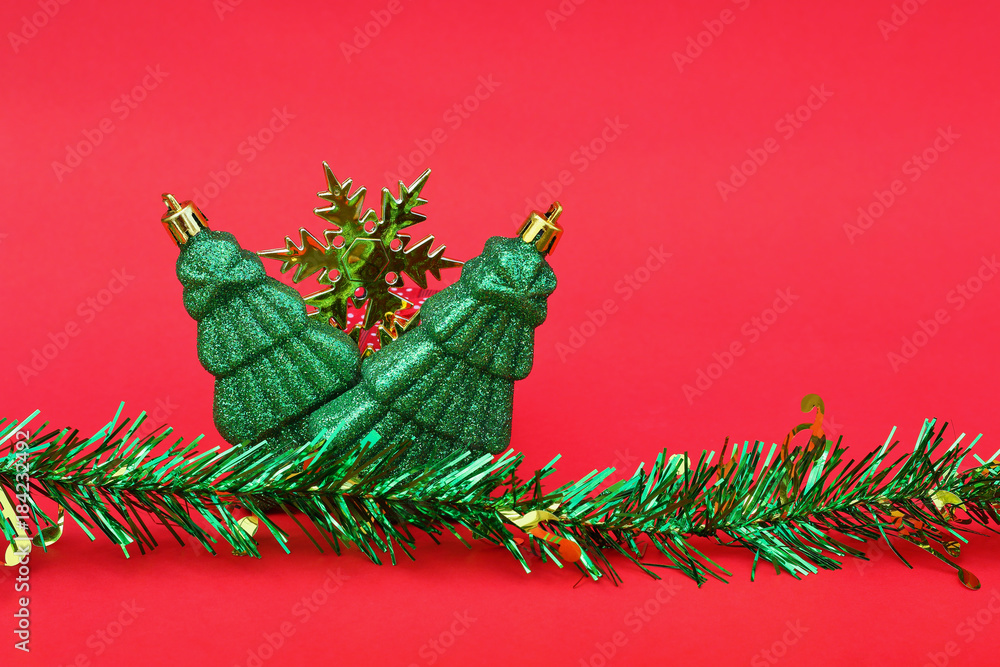 Aufkleber christmas tree with decoration for pattern and background