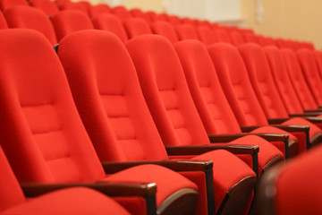 Obraz premium red seats in a theatre
