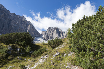 Fototapeta na wymiar Italien, Dolomiten, Hochpustertal, Naturpark Drei Zinnen, Blick zum Papernkofel.