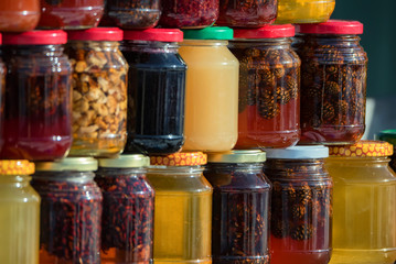 Beautiful conservation of fruits and nuts in honey