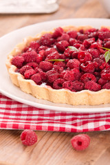 Raspberry tart. 