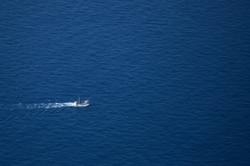 Fish Trawler - Fishtrawler - small fisherboat - kleiner Fischkutter
