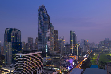 Fototapeta premium City downtown of Bangkok at dusk.