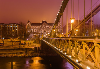 Obraz premium Chain bridge in Budapest Hungary