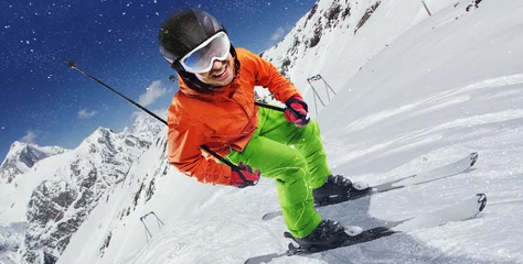 Foto op Plexiglas Wintersport Winter Sport. Skier in mountains.