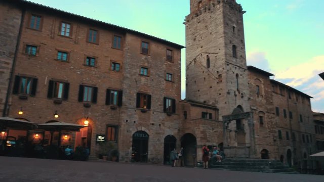 Piazza della Cisterna