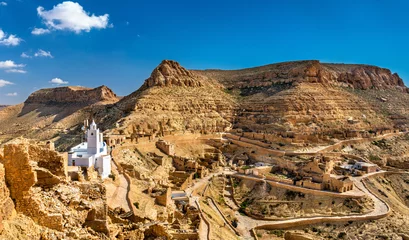 Foto op Canvas Panorama van Chenini, een versterkt Berberdorp in Zuid-Tunesië © Leonid Andronov