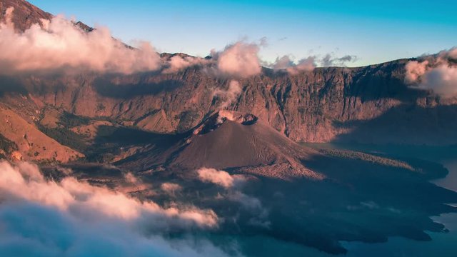 Timelapse The crater of Mt.Rinjani in Lombok island, Indonesia