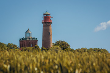 Kornfeld mit zwei Leuchttürmen, Kap Arkona, Rügen, Ostsee