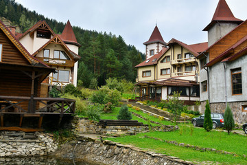 Fototapeta na wymiar Beautiful cottages of mountain resort