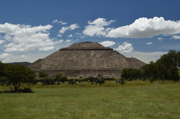 Fototapeta na wymiar Teotihuacan Pyramids civilization Moon and Soon Pyramids invaded by Maya and Aztec aerial view
