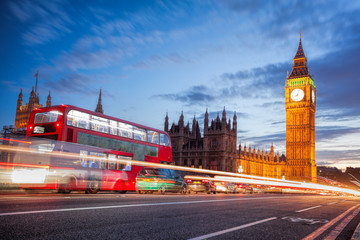 Fototapeta na wymiar Big Ben with traffic jam in the evening, London, United Kingdom