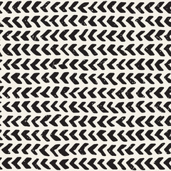 Hand drawn style seamless pattern. Abstract geometric tiling background in black and white. Vector doodle line lattice
