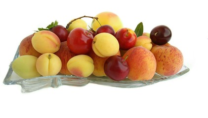 Various fruits on the tray