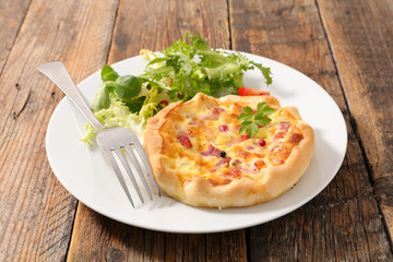 quiche with salad