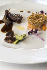 Tortola con fideuá y vino 