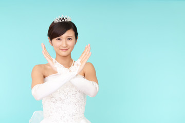 禁止の意思表示をする花嫁