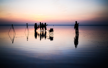Fototapeta premium sunset and photo shoot in salt lake