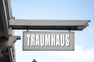 Schild 267 - Traumhaus
