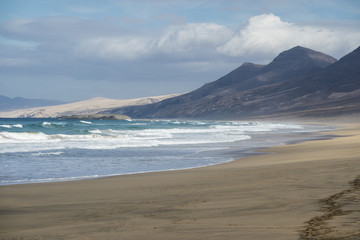Fototapeta na wymiar Playa Cofete, Fuertevenutra
