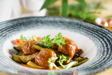 meatballs with vegetables