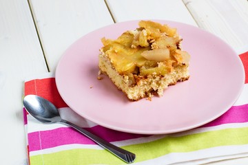 Inverted apple pie