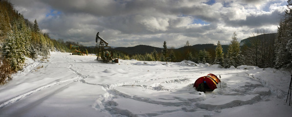 Traditional oil production in the mountains