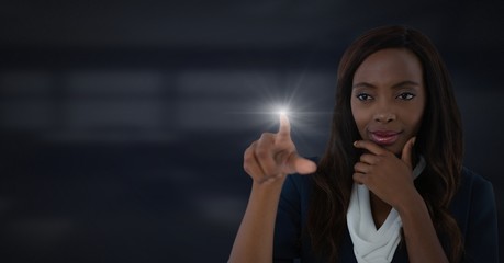 Obraz premium Businesswoman touching air glow