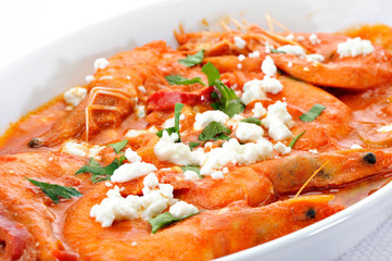 Shrimps with cheese and tomato