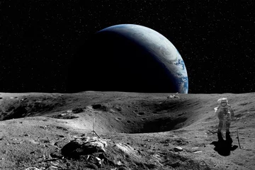 Keuken foto achterwand Nasa Astronaut op de maan. Planeet aarde op de achtergrond. Elementen van deze afbeelding geleverd door NASA