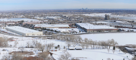 Fototapeta na wymiar Winter at Denver West - Panorama winter overview of mile-high city Denver (West), Colorado, USA.