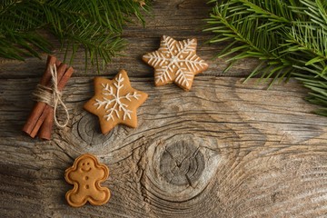 gingerbread cookies on wooden background
