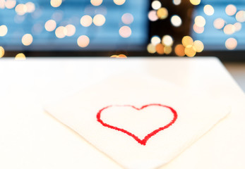 The cafe wrote a love message on a napkin.