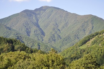 Fototapeta na wymiar 青根から眺める大室山
