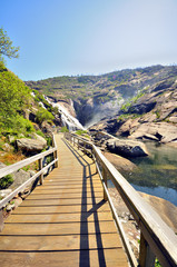 Obraz premium Waterfall of ezaro