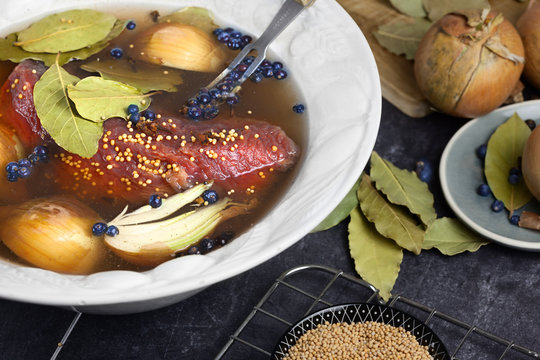 Eingelegter Bilder – Durchsuchen 1,305 Archivfotos, Vektorgrafiken und ... Eingelegter Bilder – Durchsuchen 1,305 Archivfotos, Vektorgrafiken und ...