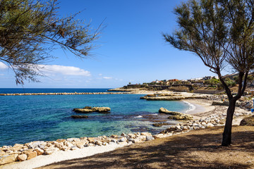 Schatten Porto Torres Wellenbrecher Strand
