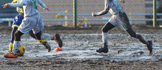 サッカー　フットボール © makieni