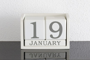 White block calendar present date 19 and month January