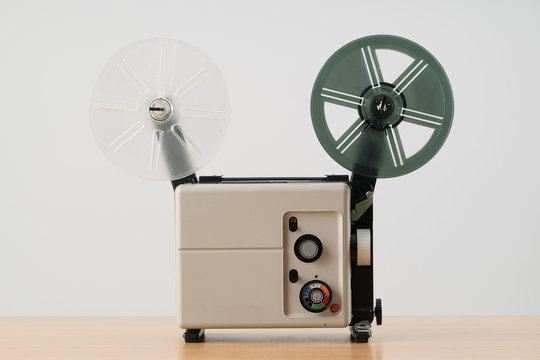8mmフィルム映写機