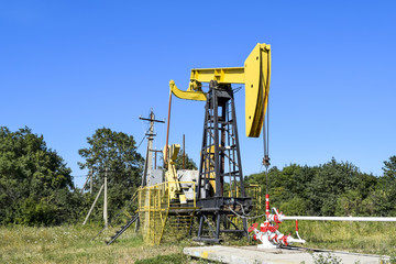 Pumping unit as the oil pump installed on a well
