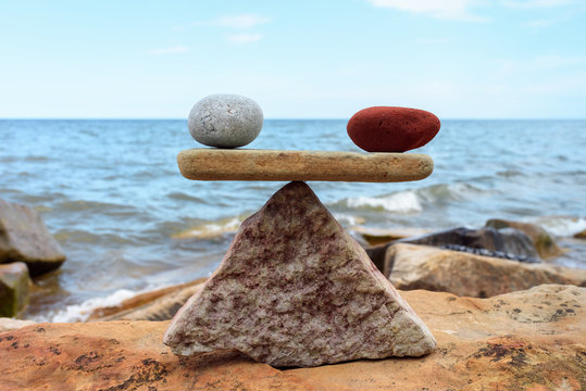 Stones in equilibrium
