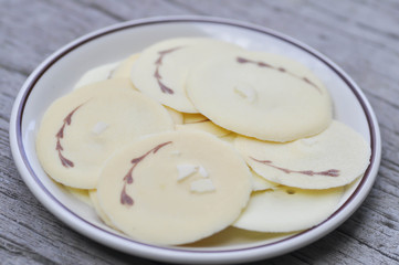 almond tulies or French dessert